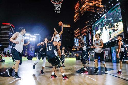 nba5v5精英篮球赛总决赛上海开战阿德现场助阵